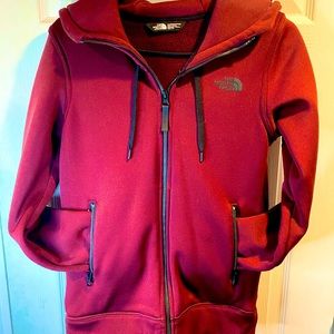 Maroon and black north face heavy jacket size xs